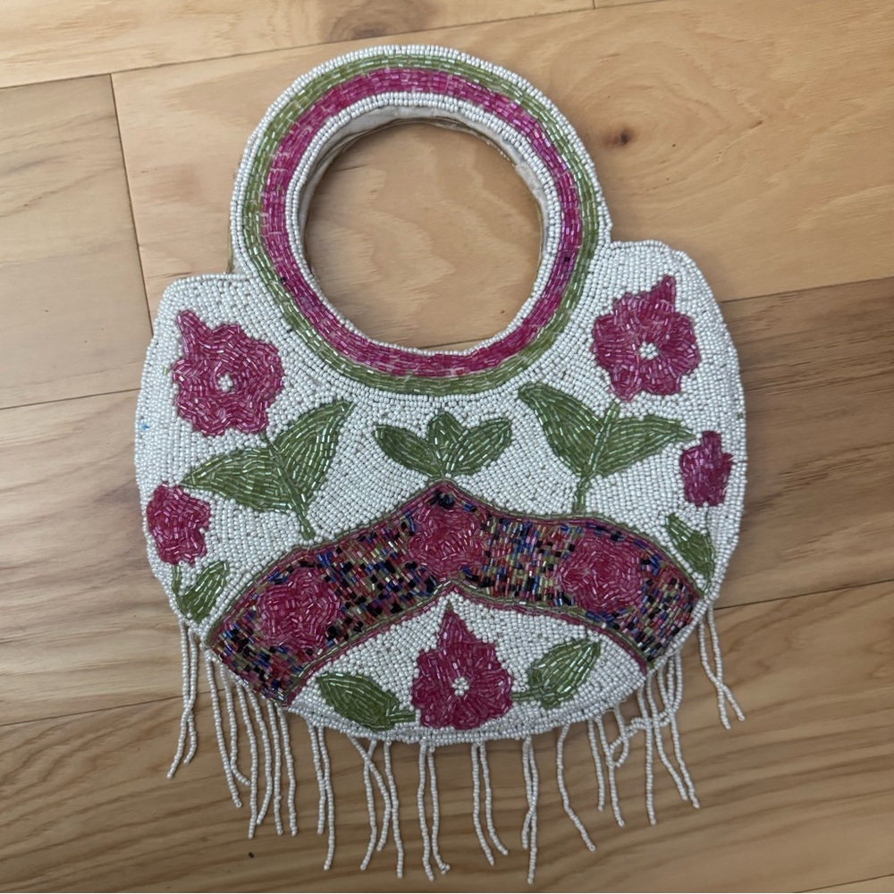 Vintage Beaded Floral Handbag in White and Pink